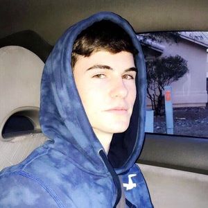 Meet your Posher, Colby